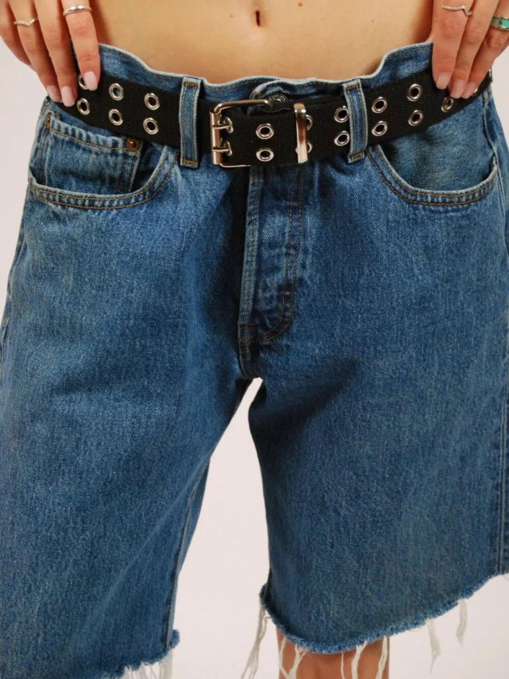 Y2K Levis 501 Shorts (32) blue denim vintage mens cutoff jorts baggy casual cool